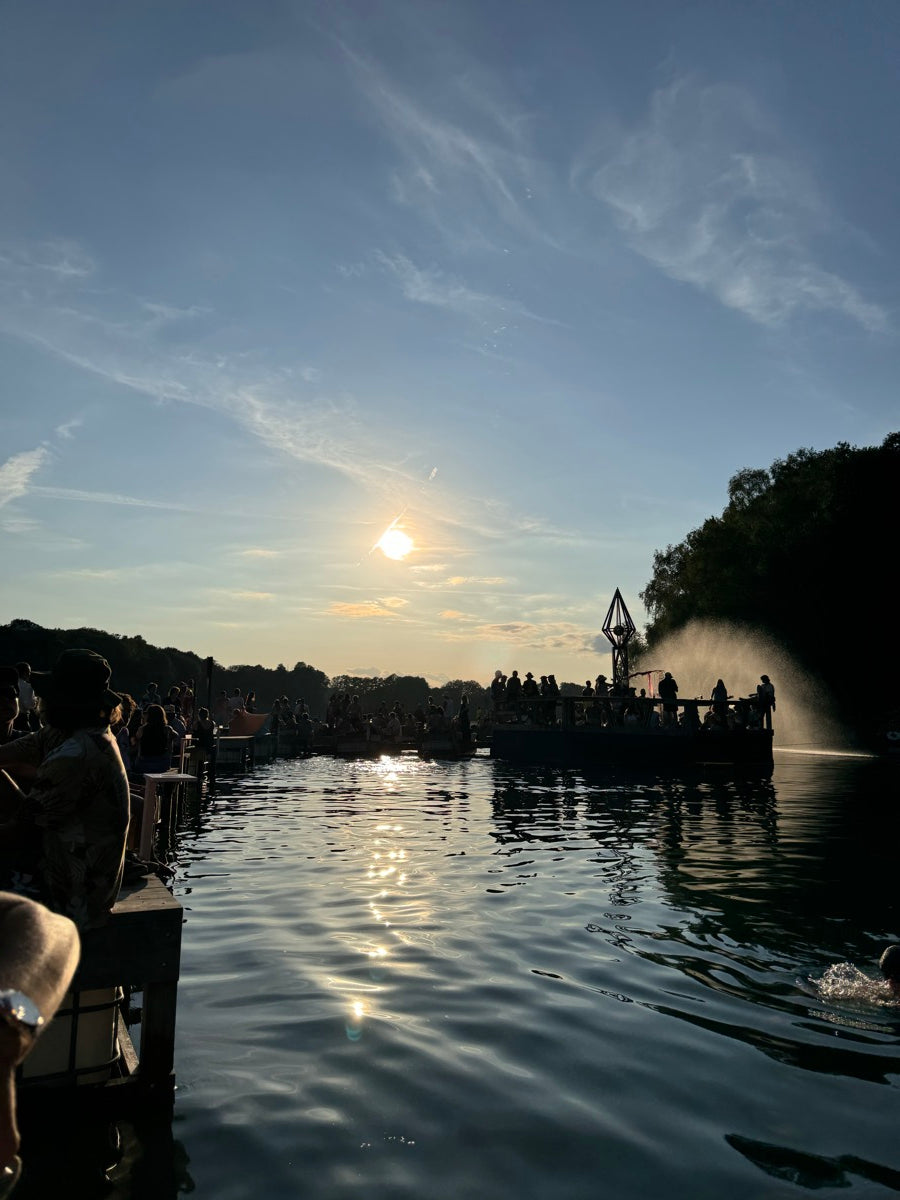 The lake at Garbicz, golden hour